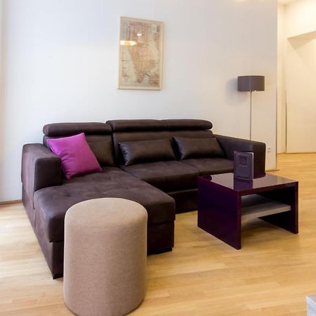 Debo Apartments Naehe Westbahnhof - Contactless Check In Vienna Luaran gambar