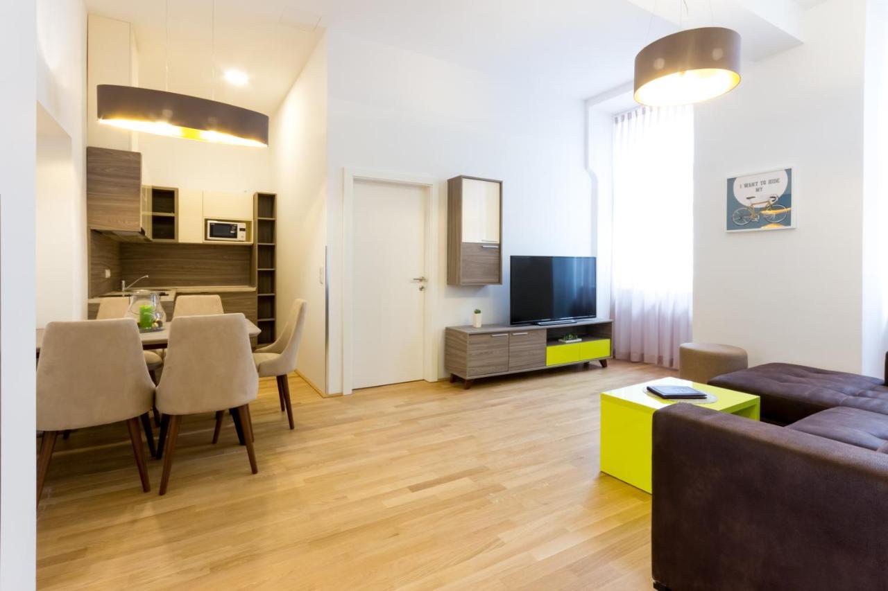 Debo Apartments Naehe Westbahnhof - Contactless Check In Vienna Luaran gambar