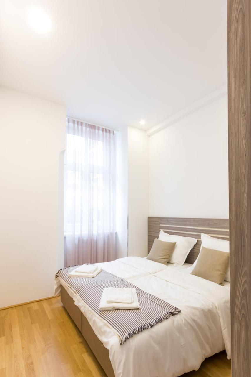 Debo Apartments Naehe Westbahnhof - Contactless Check In Vienna Luaran gambar