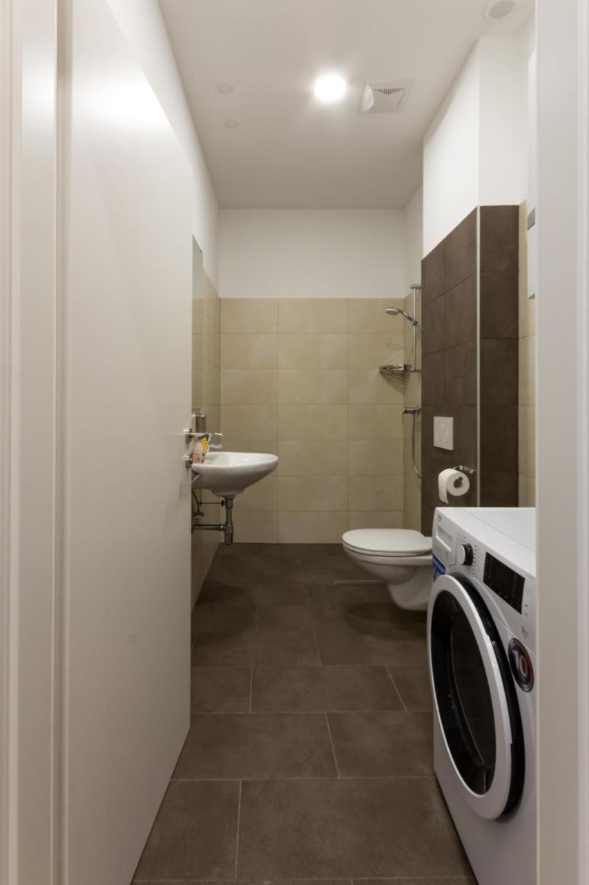 Debo Apartments Naehe Westbahnhof - Contactless Check In Vienna Luaran gambar