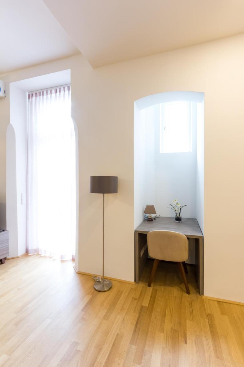 Debo Apartments Naehe Westbahnhof - Contactless Check In Vienna Luaran gambar