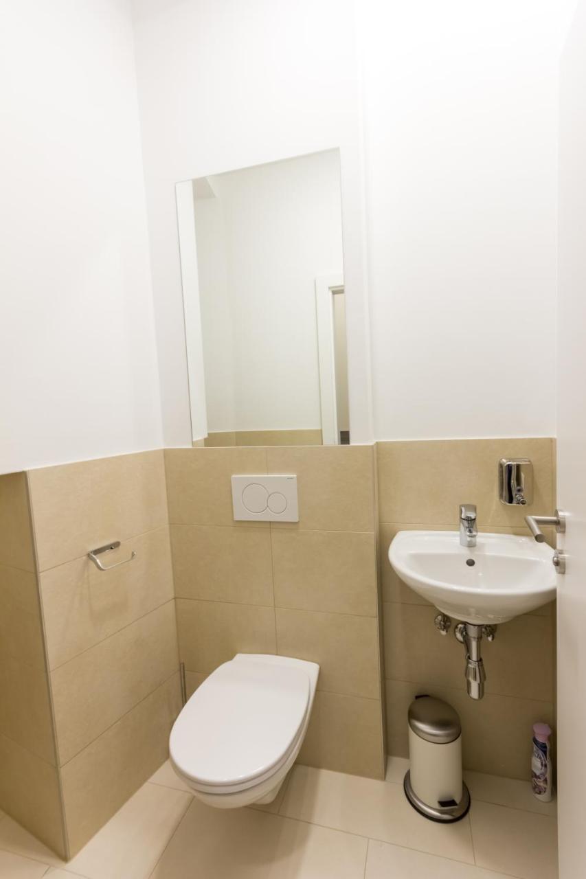 Debo Apartments Naehe Westbahnhof - Contactless Check In Vienna Luaran gambar